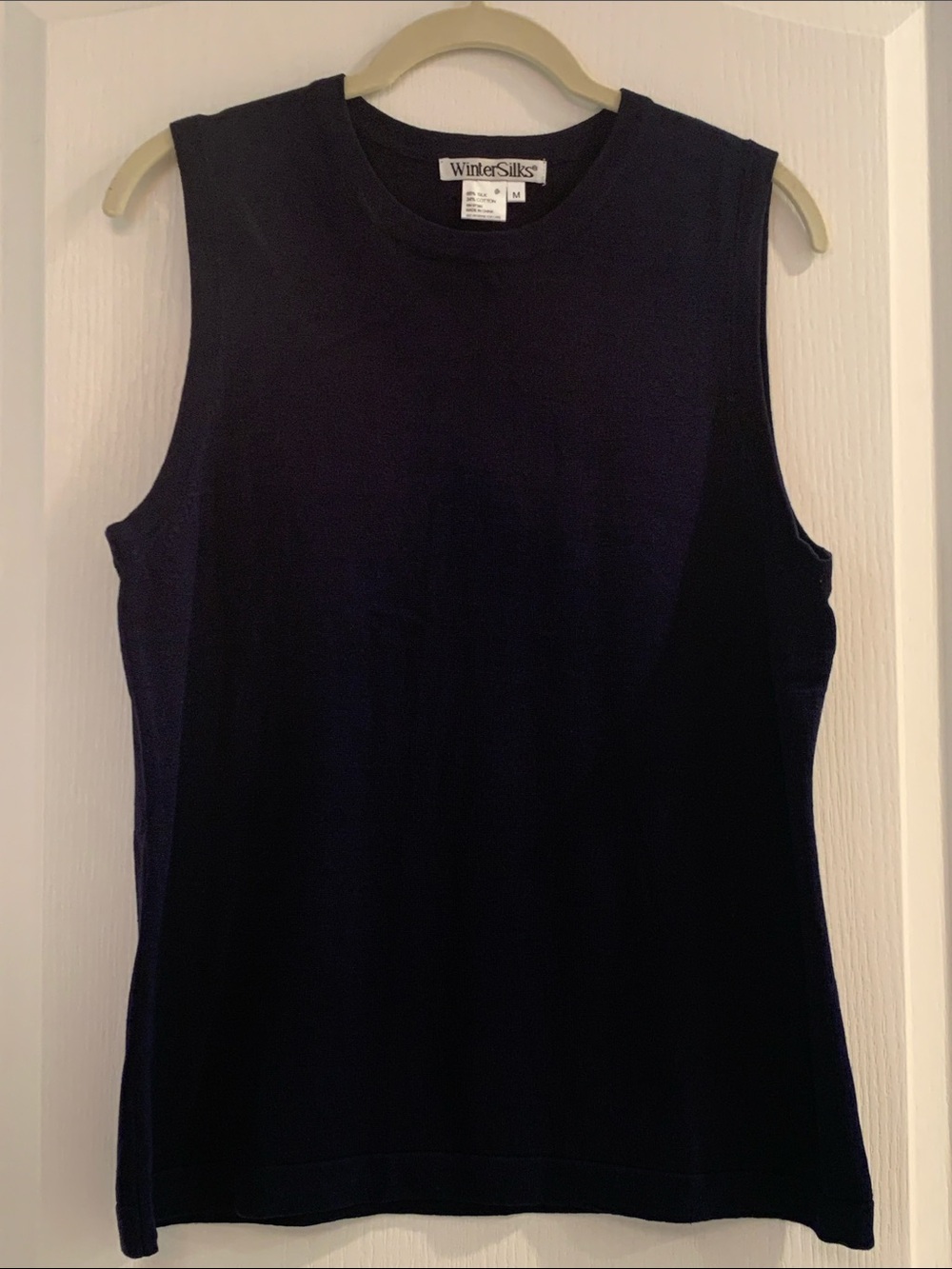 WinterSilks Navy Sleeveless Knit Top with Crew Neck Size M